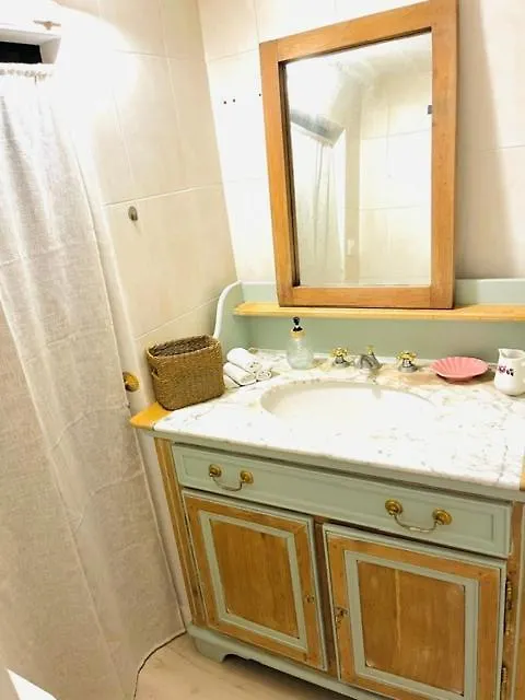Appartement Cosy Dans Le Centre Historique De Vence 0*,