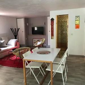En Rez De A Apartment