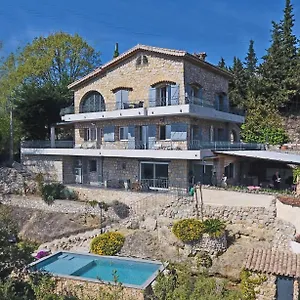 Au Pied Des Baous Bed & Breakfast